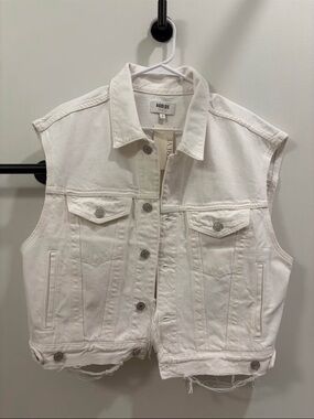 NWT Evereve White Denim Vest